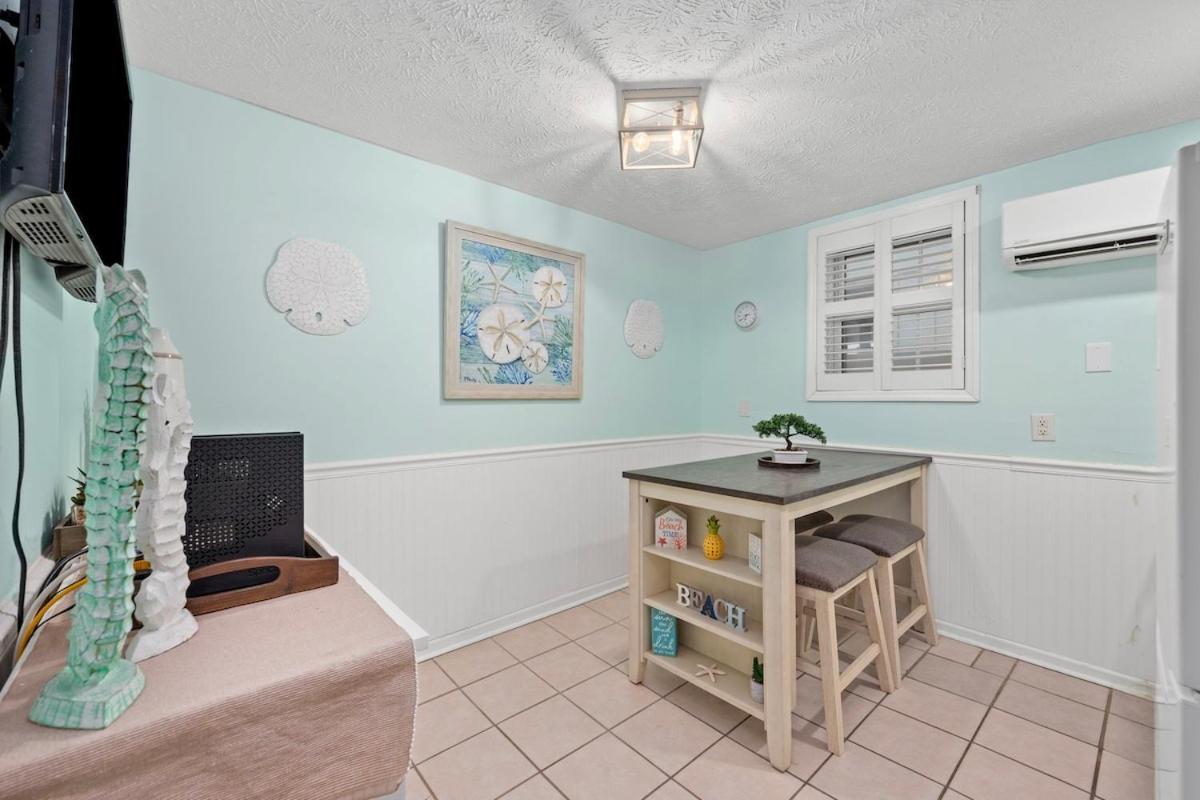 Cherry Grove Efficiency Just Steps From The Beach 미를 비치 외부 사진